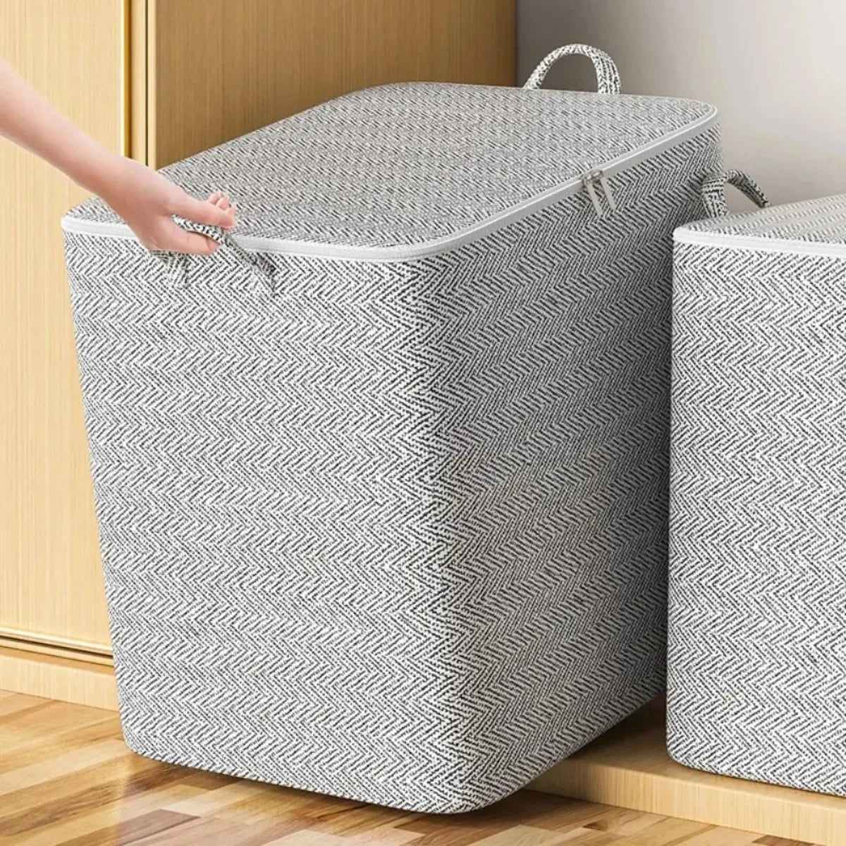 Durable Extra Large Zippered Folding Storage Bag - Washable Organization for Clothes Quilts Toys Etc Suitable for Home And Car